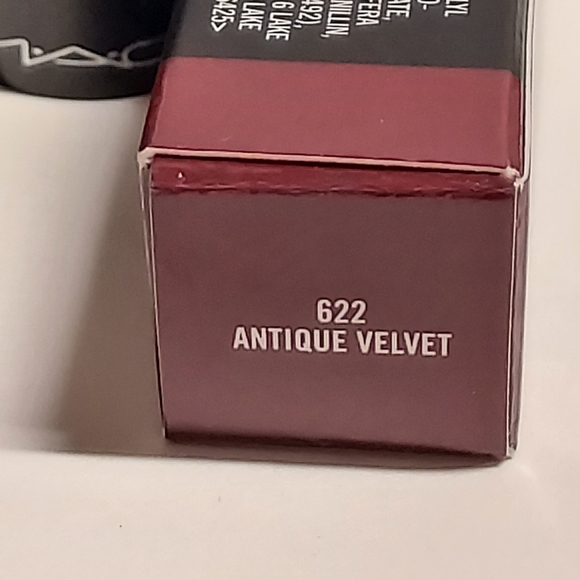 MAC Matte Lipstick *622 ANTIQUE VELVET* - Picture 4 of 5